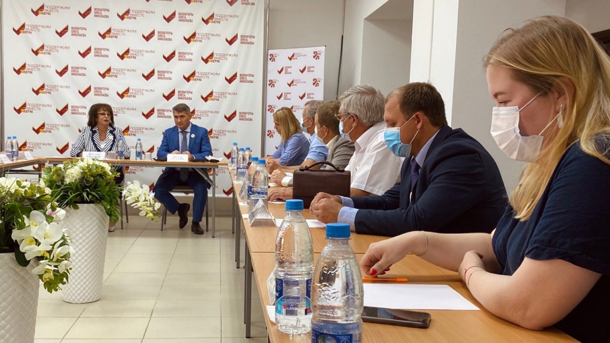В Народном штабе состоялась встреча Олега Николаева и его сторонников