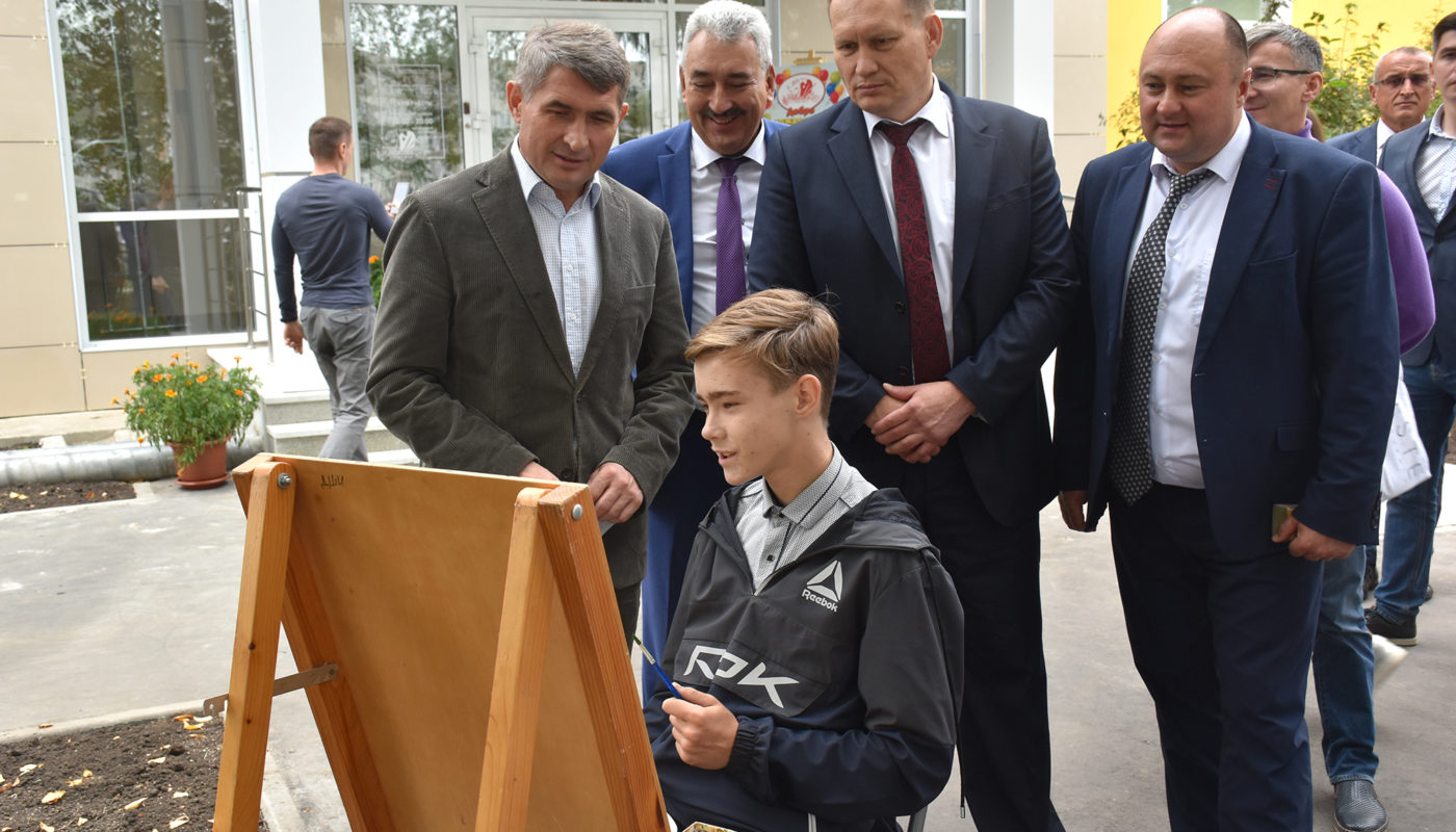 Олег Николаев: «Поддержку одаренных детей мы организуем на принципиально новом уровне»
