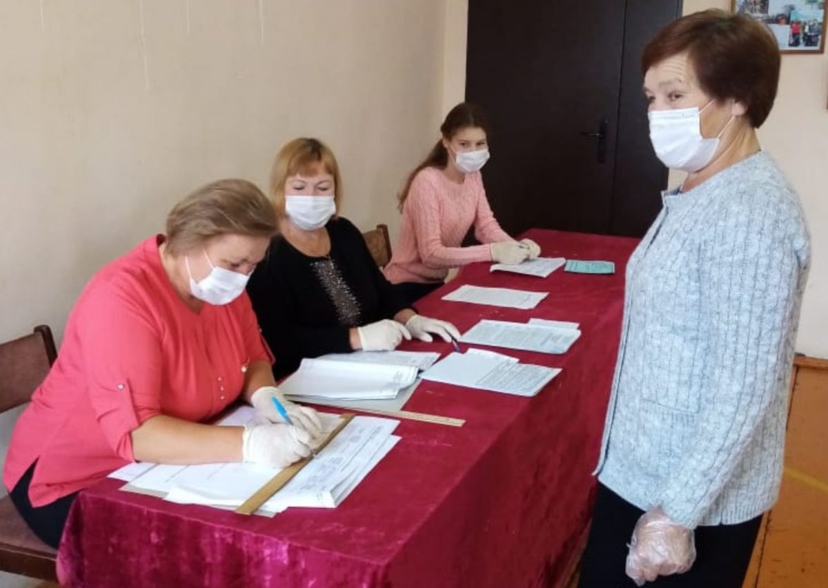 В Комсомольском районе открылись 39 избирательных участков